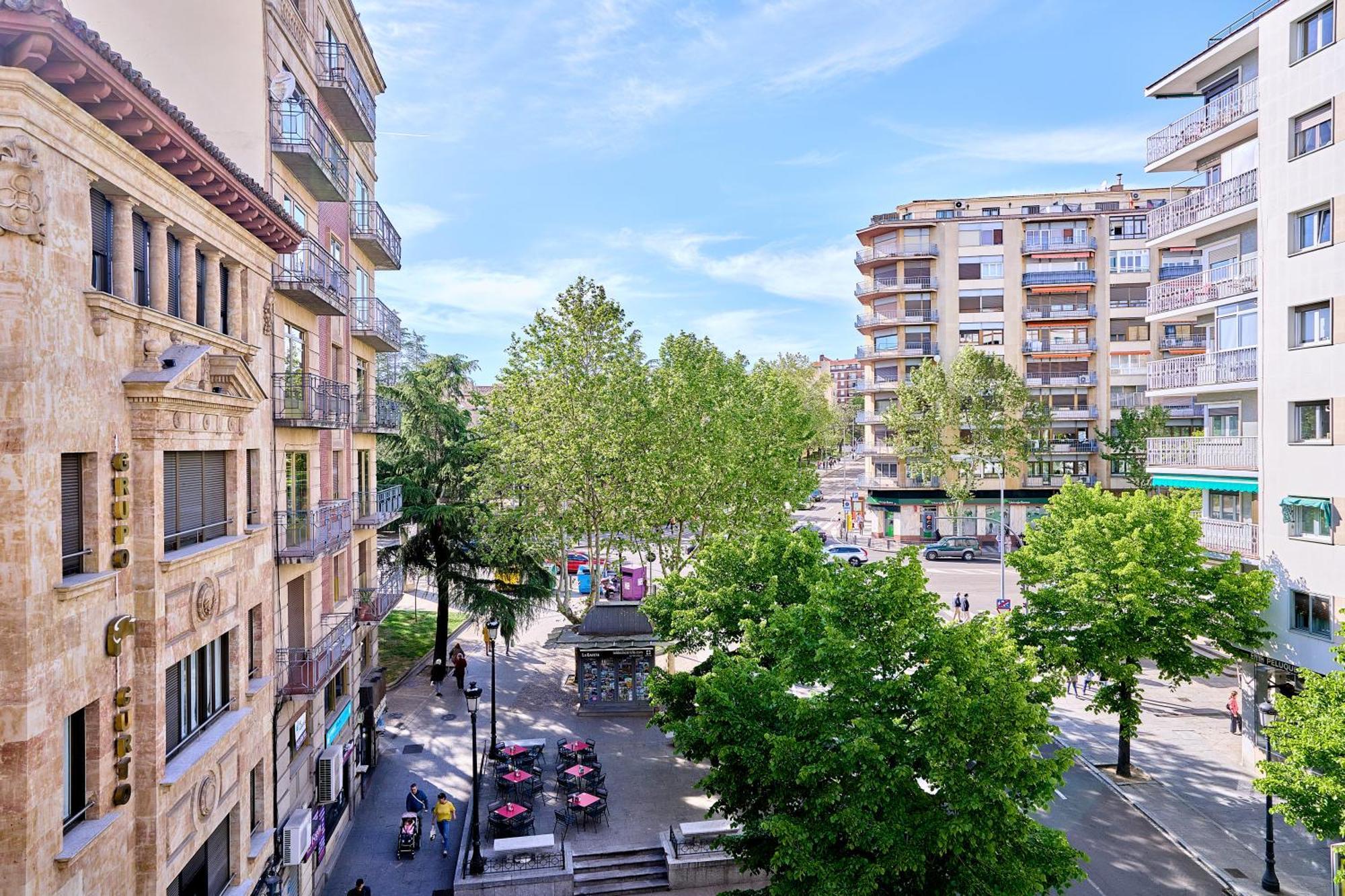 Alojamiento Plaza La Fuente Centro Apartment ซาลามังกา ภายนอก รูปภาพ